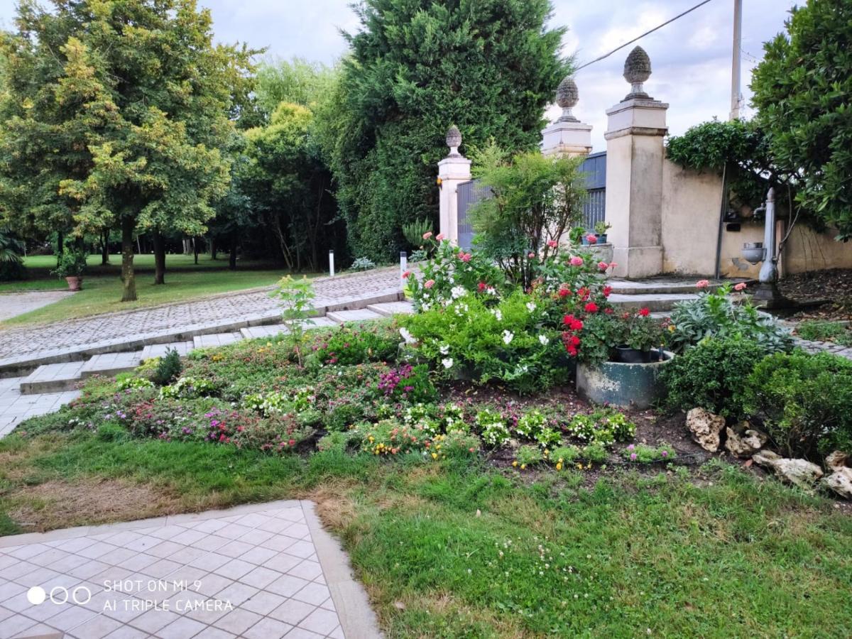 Residenza Serena Mirano Exteriör bild